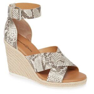 *NEW* Treasure & Bond Snake Pattern Espadrille Wedge